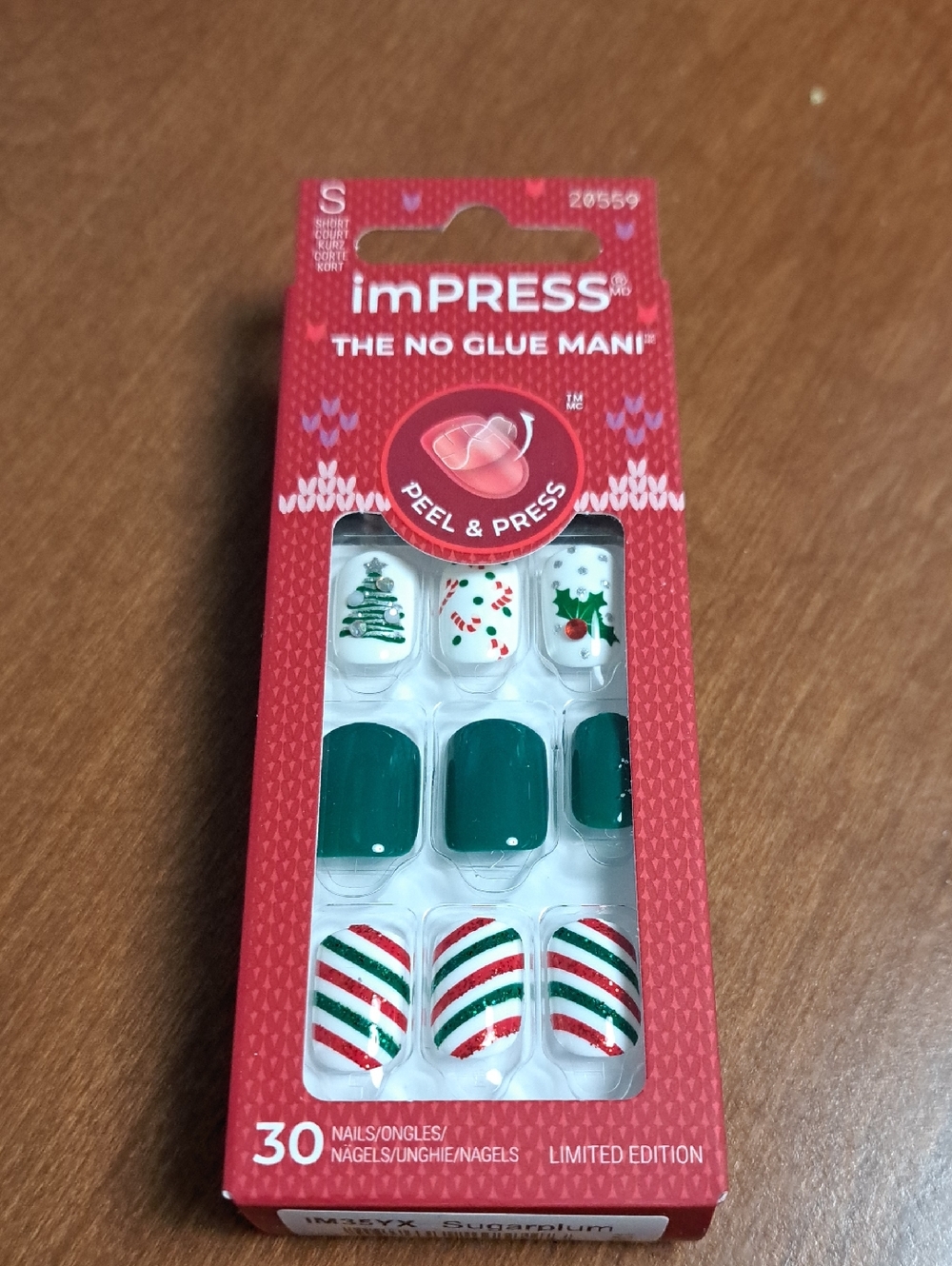imPRESS Festive Striped & Green Peel & Press Nails